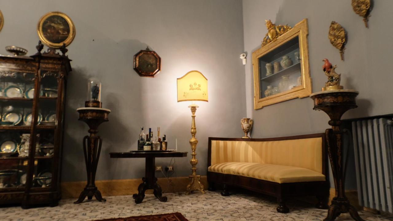 Donna Guia Suite Palermo Exteriör bild