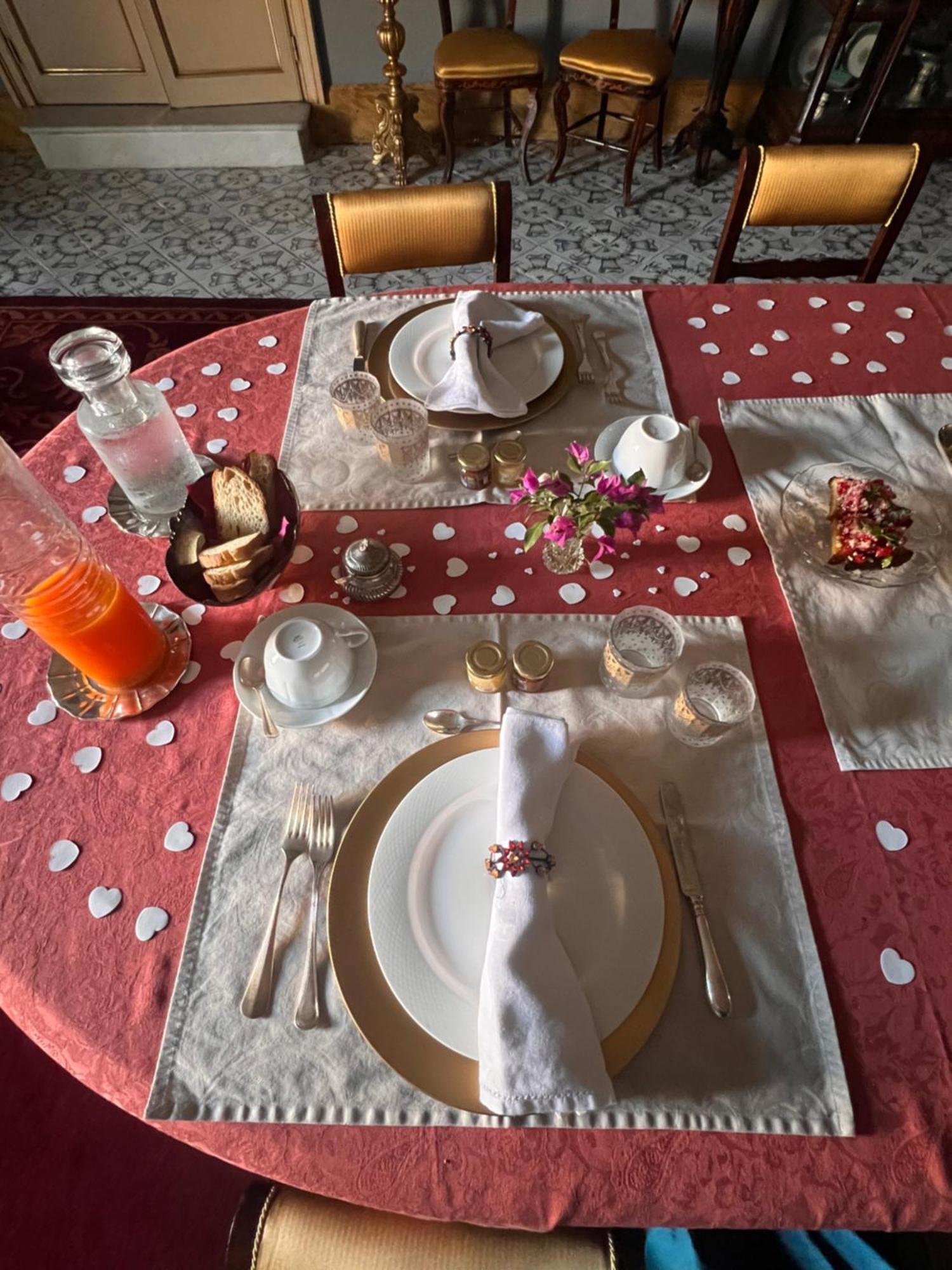 Donna Guia Suite Palermo Exteriör bild