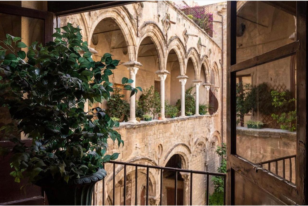 Donna Guia Suite Palermo Exteriör bild
