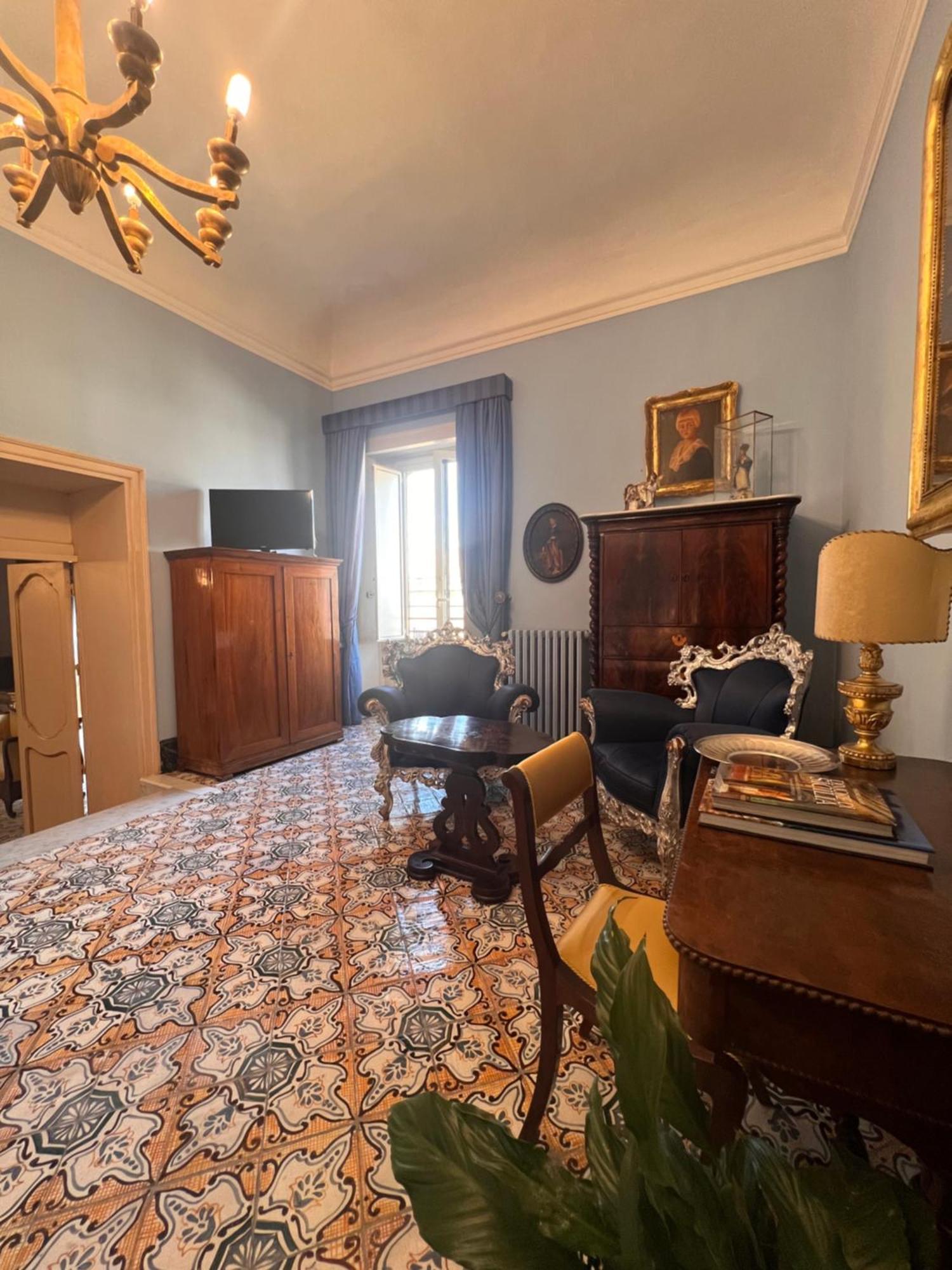 Donna Guia Suite Palermo Exteriör bild